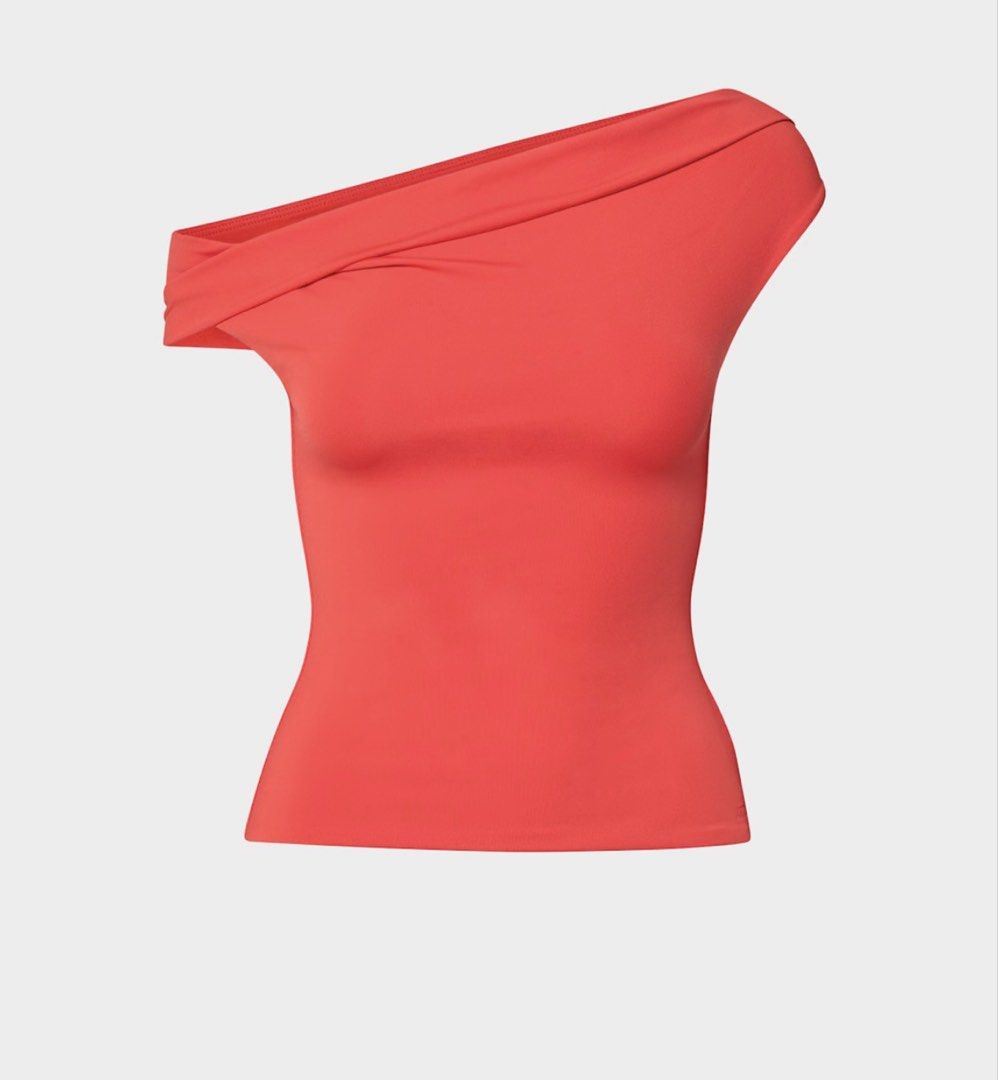 Sale Aritzia Ravish Top (Category: Others Tops) located in San Juan, La Union. Submitted by clothedbyaya (Listing ID 1459875745, Image 2). Description: ✨ CANADA PRE-ORDER PASABAY ✨ 📌 Order Details & Payment Terms Deposit: 60% Downpayment required to reserve your item Balance: Remaining balance payable within 2 months Dispatch: Item will be shipped immediately once fully paid 🚚 Shipping Options FREE Air Cargo: via LBC (Pouch size ONLY) (up to 1 