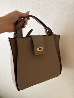 （分類：）位於 。 由 happygirl8905 提交（商品編號 1459756662，圖片 1）。簡介： 。