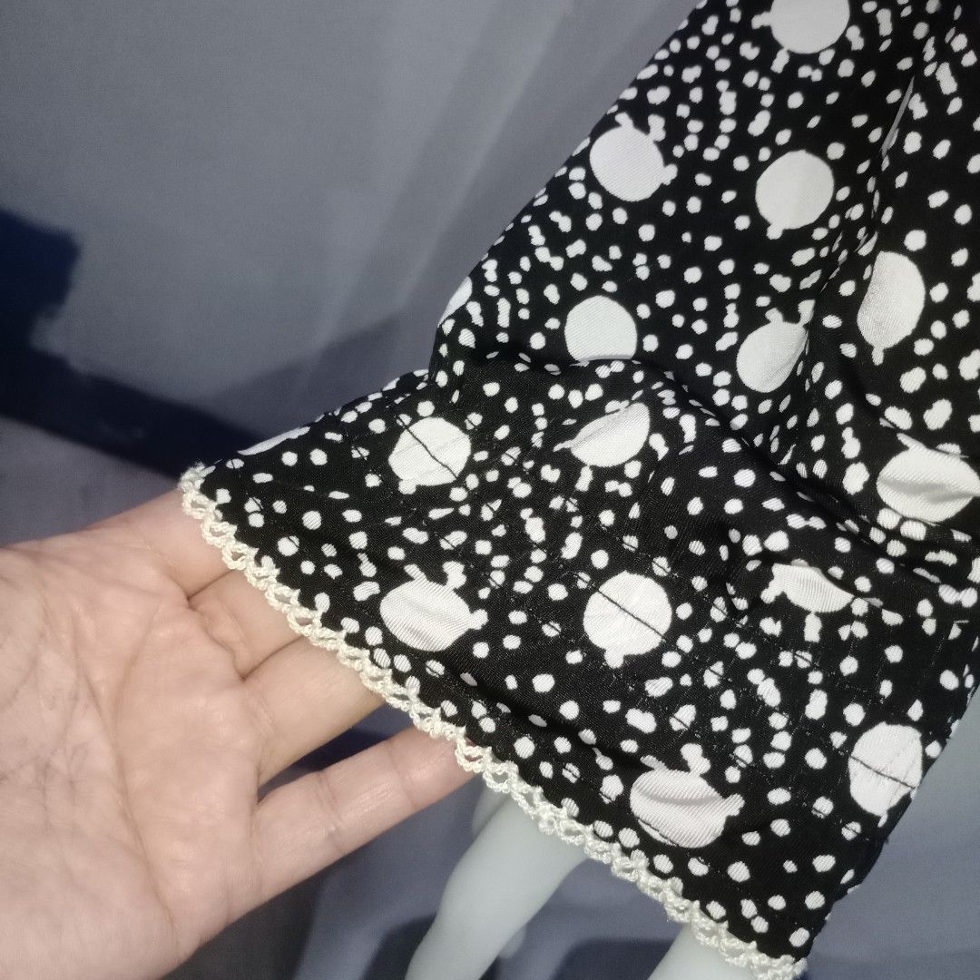 Sandro Paris Tops (Category: Luxury Apparel) located in Manila. Submitted by shoekendi (Listing ID 1459708699, Image 3). Description: fits med to med-large looks new.