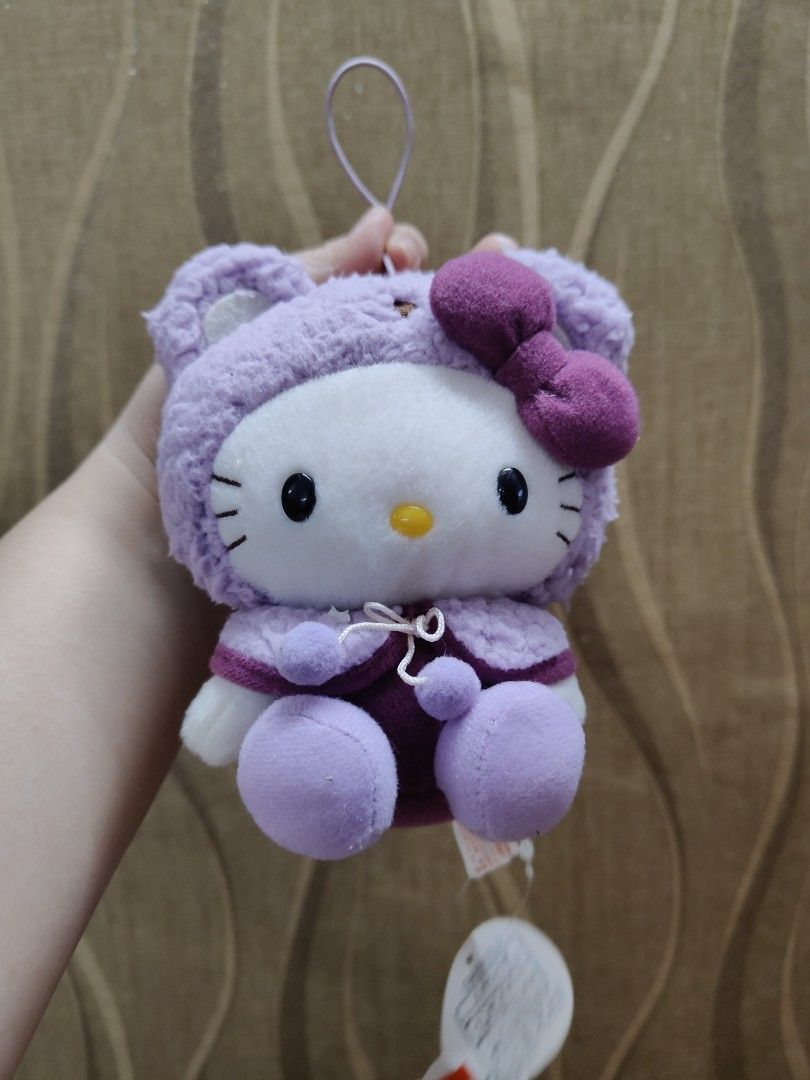 Sanrio Hello Kitty Mascot Plush (Category: Plushies & Soft Toys) located in Santa Rosa. Submitted by mmps249.1 (Listing ID 1459755014, Image 1). Description: Crossposted Mine now, pay now shipping courier: JRS only Gcash payment upon order No reservations.