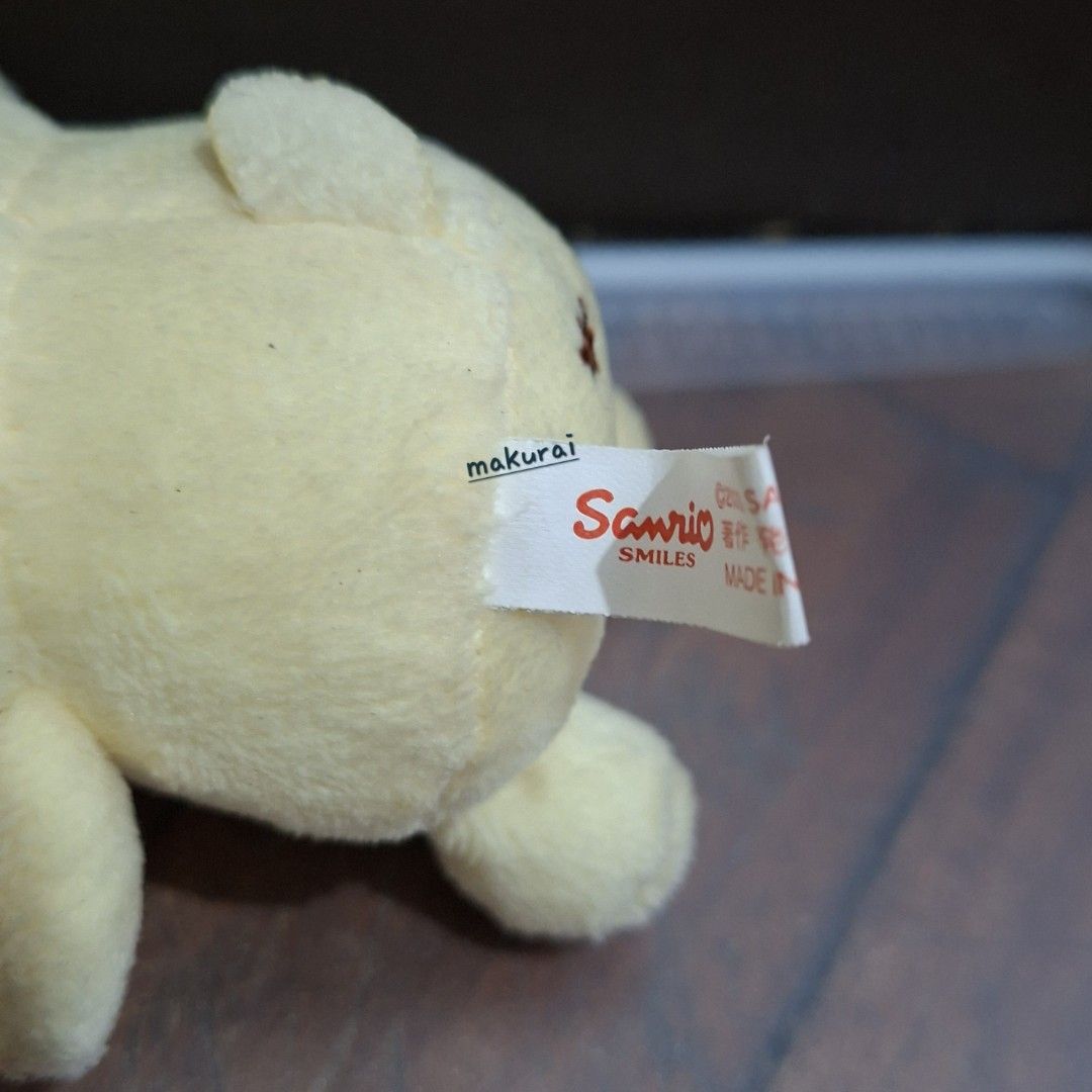Sanrio Pompompurin Plush Toys Set (Category: Plushies & Soft Toys) located in Manila. Submitted by maku.raish (Listing ID 1459782727, Image 3). Description: - Set of 3 Pompompurin plush toys - Includes mascot size Pompompurin, small Pompompurin with bow, and Pompompurin in fluffy costume - All plush toys feature the signature brown hat - Ideal for Sanrio enthusiasts and collectors - Cute and collectible items ⚠️ Pre-loved item: Please manage expe