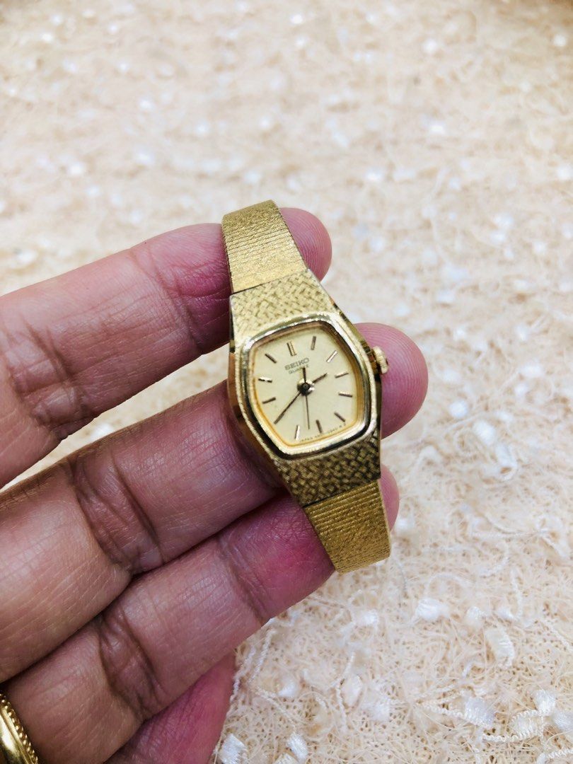 Seiko (Category: Women's Watches) located in Cavite. Submitted by onstuffs_19 (Listing ID 1459881848, Image 3). Description: .