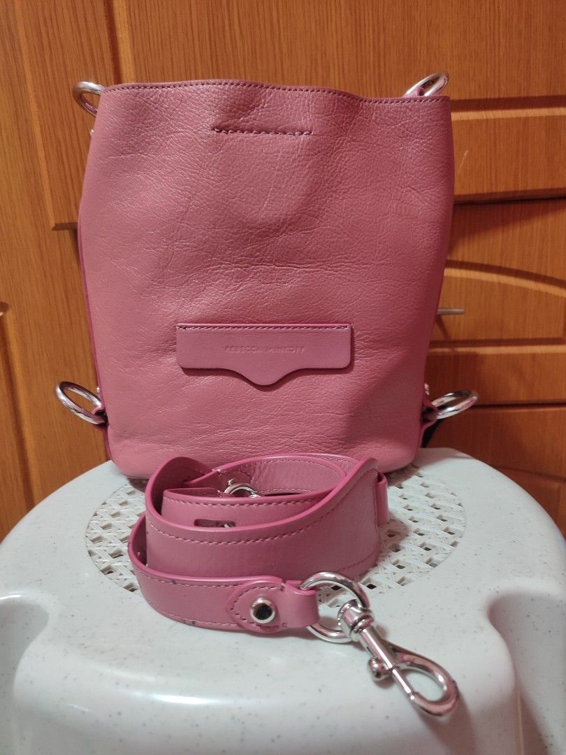 Rare Rebecca Minkoff Bag (Category: Shoulder Bags) located in Cavite. Submitted by momandbabypreloved24 (Listing ID 1459816086, Image 1). Description: Rare Rebecca Minkoff Bag in Old Rose color 😍 has flaws as seen on last two pics: expired leather on the inside due to storage 😓 but like new condition yung outer part ng bag..