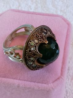 (Category: ) located in . Submitted by treasure.keeper (Listing ID 1459693857, Image 1). Description: .