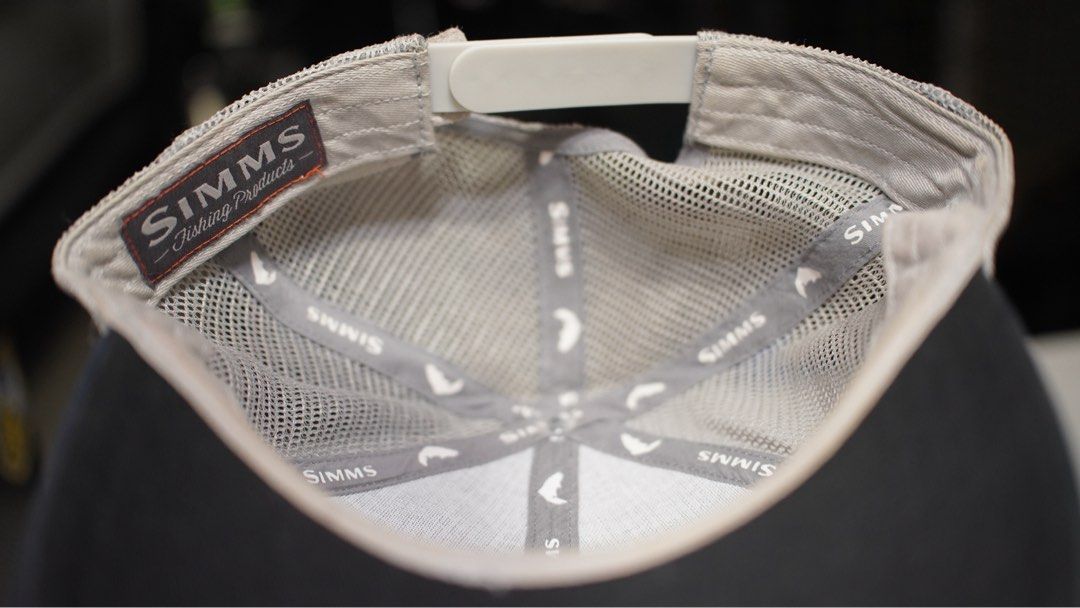 SIMMS FISHING CAP (Category: Caps & Hats) located in Butuan. Submitted by 085skatethriftshop (Listing ID 1459900240, Image 3). Description: SIMMS FISHING CAP SNAPBACK SIGNS OF USAGE.