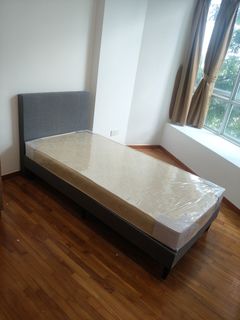(Category: ) located in . Submitted by panda_furnitur3 (Listing ID 1459773505, Image 1). Description: .