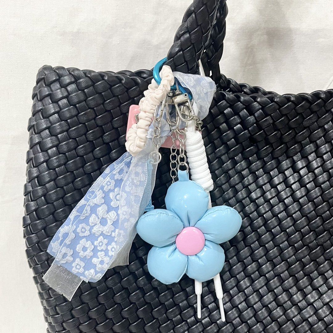 Sky Blue Puff Flower Theme Bag Charm Keychain Set (Category: Charms) located in Antipolo. Submitted by aristokai (Listing ID 1459851282, Image 1). Description: ❤️ Super cute assorted items bag charm ❤️ Get the whole set for effortless personalization! ❤️ Unique and pansinin.