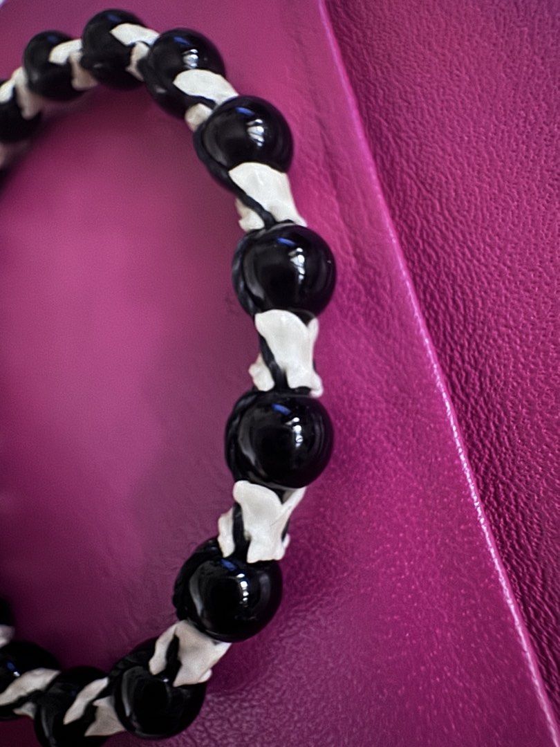 Snake bone & black beads Necklace (Category: Luxury Accessories) located in Marikina City. Submitted by luvbags40524 (Listing ID 1459773397, Image 3). Description: Good condition Flaws lack of 1 black beads Dm for interested j join.
