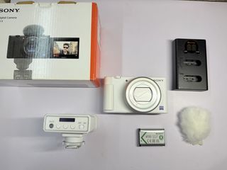 （分類：）位於 。 由 Maryyy 提交（商品編號 1459870779，圖片 1）。簡介： 。