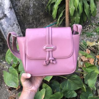 (Kategori: ) berada di . Dikirim oleh fikylaaa (ID iklan 1459851932, Gambar 1). Deskripsi: .