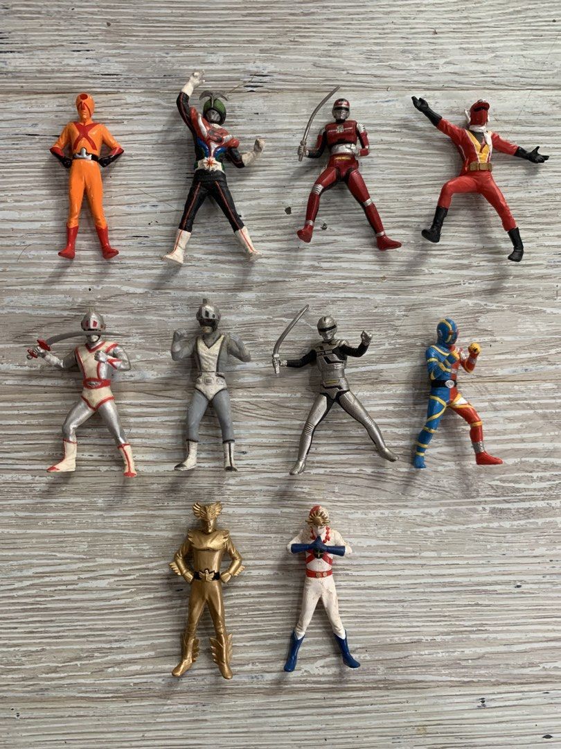 Space Sherif / Kamen / Super Sentai - Mix (Category: Vintage Collectibles) located in Carmona. Submitted by bihira (Listing ID 1448780486, Image 1). Description: Space Sherif / Kamen - Mix - WYSIWYG - Rubber - As is condition - dusty / some sticky - Vintage - Gashapon - Sold as set - 10 pcs.