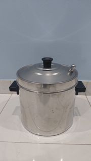 (Category: ) located in . Submitted by neshmellow (Listing ID 1459737845, Image 1). Description: .