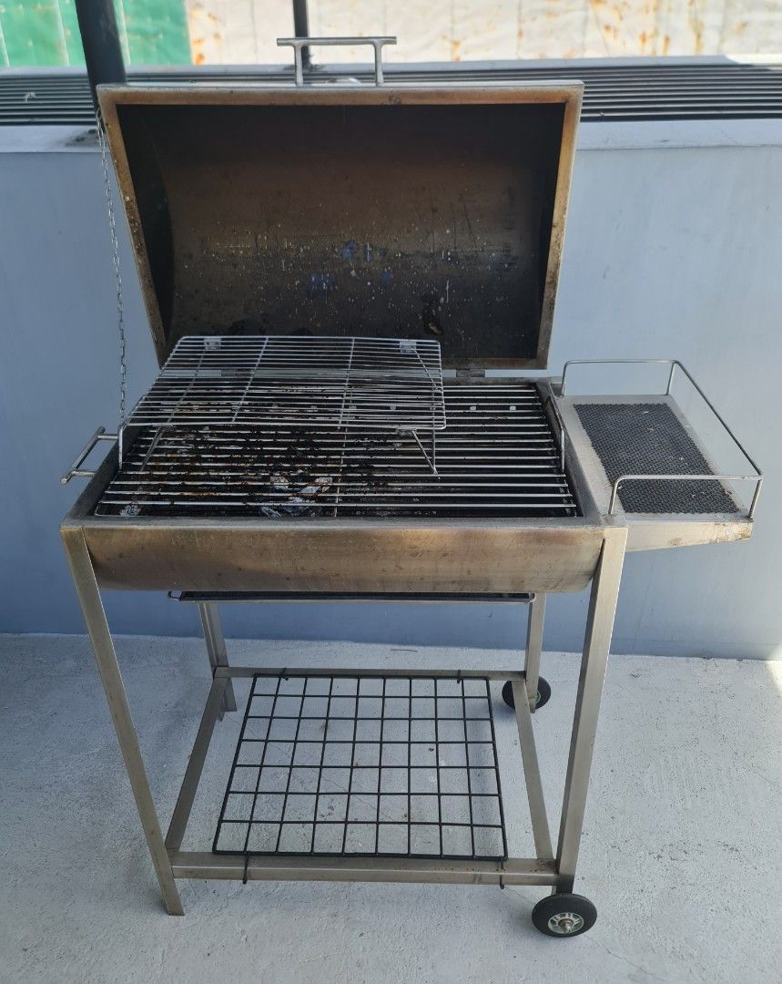 Stainless Steel Griller / IHAWAN (preloved) (Category: BBQ, Grills & Hotpots) located in Quezon City. Submitted by jt.pangan (Listing ID 1459696378, Image 2). Description: fs: stainless steel griller heavy duty / mabigat po makapal po ito na stainless length: 61cm / 24in / 2ft width: 41cm / 16in height: 77cm / 30in (floor to griller) 98cm / 38in (floor to closed lid) preloved rarely used need cleaning rfs: d n nggmit tamad n mag-ihaw loc: bagong 