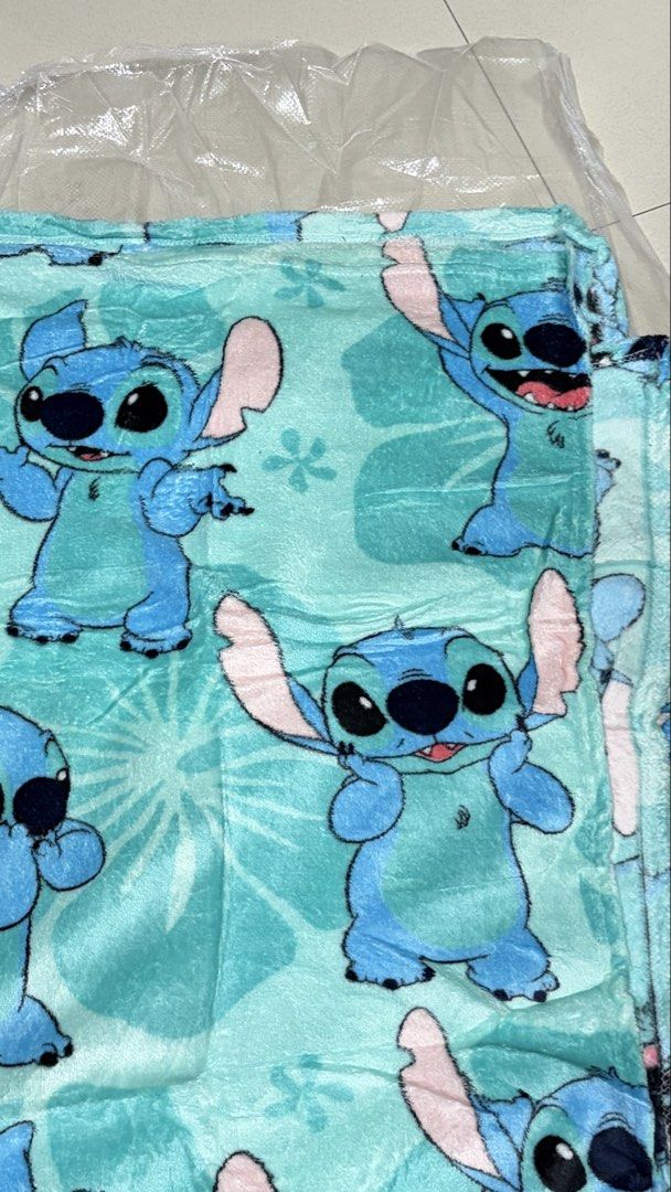 Stich Fur blanket (Category: Bedding & Towels) located in Manila. Submitted by grandpenguin.28586f (Listing ID 1459783748, Image 3). Description: Premium Quality Double to King size Teal blue Last 1pc.