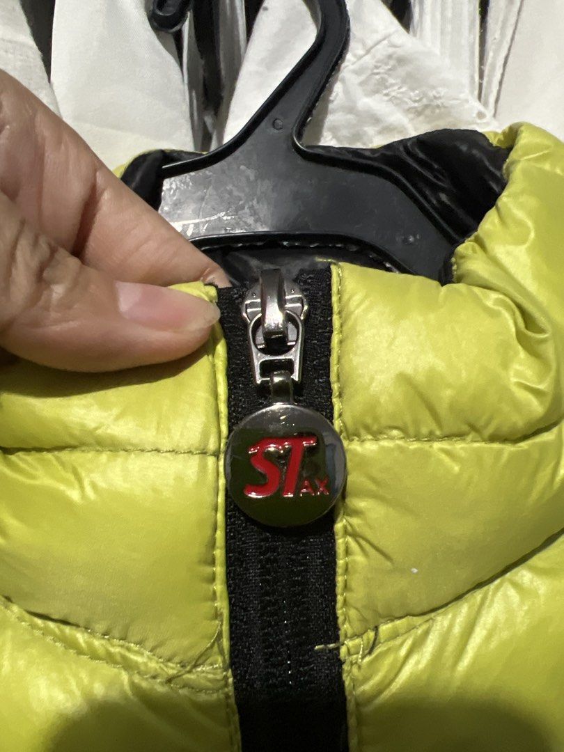 stoney.ax Puffer Jacket Lime Green Size M (Category: Coats, Jackets and Outerwear) located in Rizal. Submitted by 411tatedgirl (Listing ID 1459794312, Image 3). Description: - Stoney.Ax lime green puffer jacket - Original Design Sport Life - Size: Medium Kids (M) can also fit up to small Adult - Zip closure - Two zip pockets - Stoney.Ax logo on sleeve and zipper pull - Ideal for layering - Color may vary due to lighting - good condition, no issue