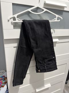 (Category: ) located in . Submitted by lenggayy (Listing ID 1459774421, Image 1). Description: .