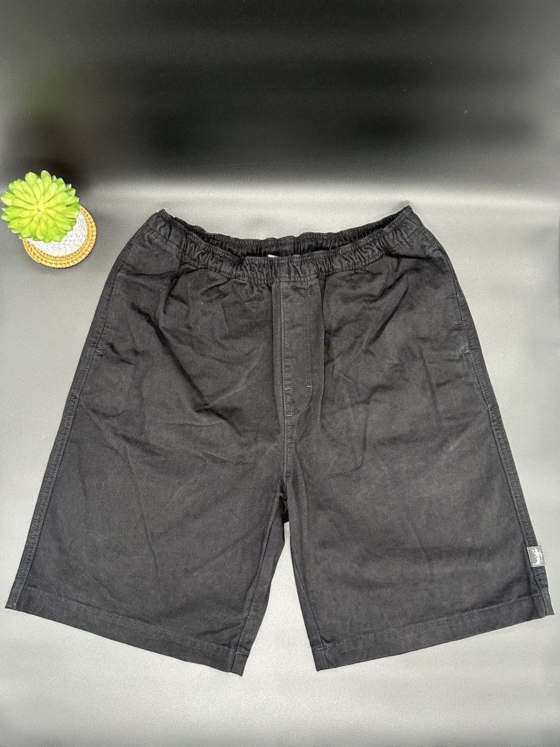 Stussy Brushed Beach Short (Category: Shorts) located in Baguio. Submitted by .daryl (Listing ID 1459831629, Image 1). Description: 32-34 waist 21 length .