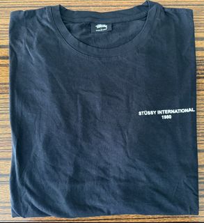 （分類：）位於 。 由 sneakerstom 提交（商品編號 1459850316，圖片 1）。簡介： 。