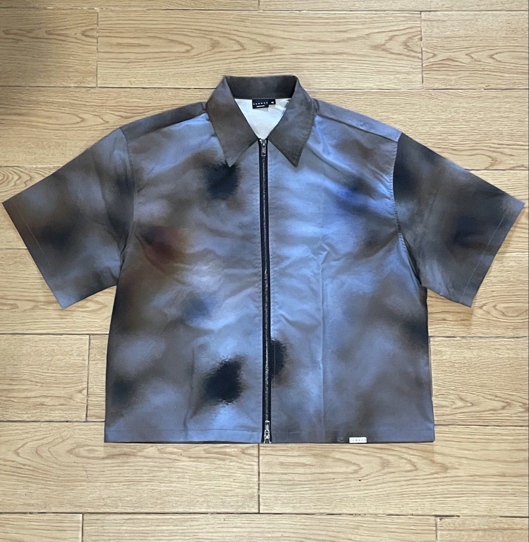 SUMWON Studios POLO (Category: Tshirts & Polo Shirts ) located in Manila. Submitted by onsa1ght (Listing ID 1459753891, Image 1). Description: Width: 46 Length: 26 Size: xs .