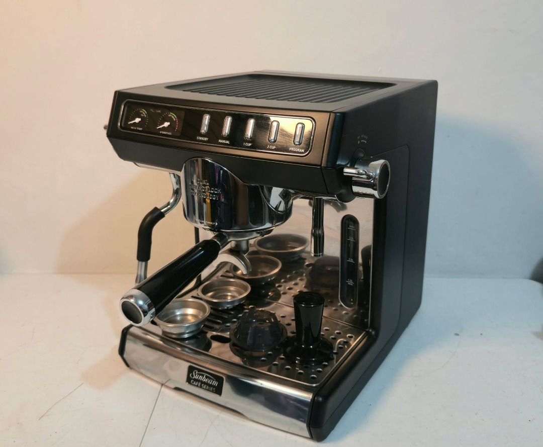 Sunbeam Cafe Series Dual Boiler Espresso Machine (Category: Coffee Machines & Makers) located in Rizal. Submitted by joan5505 (Listing ID 1459708770, Image 3). Description: Sunbeam Cafe Series Dual Boiler Espresso Machine Australian mall pull out Used as demo unit Model:EMM7200BK 220V Inclusion 3 filter basket Tamper Portafilter Dozer No issue 40k.
