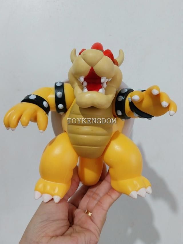 Super Mario Bowser Action Figure Toy (Category: Figurines & Statues) located in Mandaluyong City. Submitted by aries_guevarra (Listing ID 1459791736, Image 1). Description: FOR SALE❗ Mario's Jakks Pacific Bowser King Of The Koopas❗ AUTHENTIC 💯 What You See Is What You Get❗ Shipment Origin: Mandaluyong City, Metro Manila 📌PM For more details .