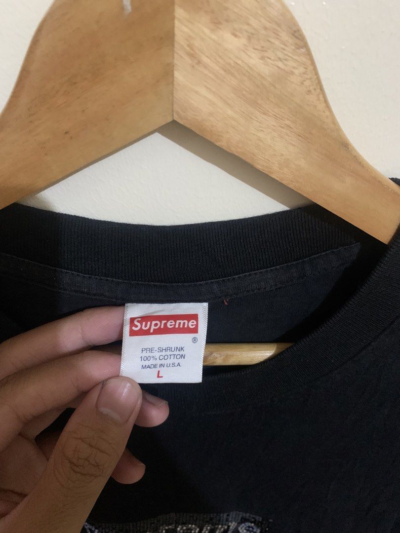 Supreme x Swarovski (Category: Activewear) located in Legazpi City. Submitted by jaysx666 (Listing ID 1459867252, Image 2). Description: Large 21x29 .