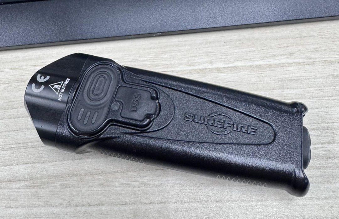 Surefire Stiletto Multi-Output LED Flashlight (Category: Other Gadgets) located in Manila. Submitted by erwinee (Listing ID 1459695320, Image 2). Description: - Surefire Stiletto Rechargeable Flashlight - MaxVision Beam for wide illumination - Powerful 650 Lumens max output - Tactical switch, instant high mode, access to strobe - Micro-USB rechargeable (cable included) - Ideal for Everyday Carry (EDC).