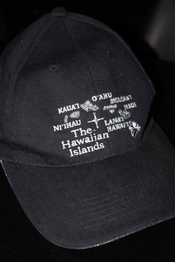 Surfware Hawaiian Classics Country Cap (Category: Caps & Hats) located in Caloocan City. Submitted by mikkibuckets (Listing ID 1459803065, Image 2). Description: .