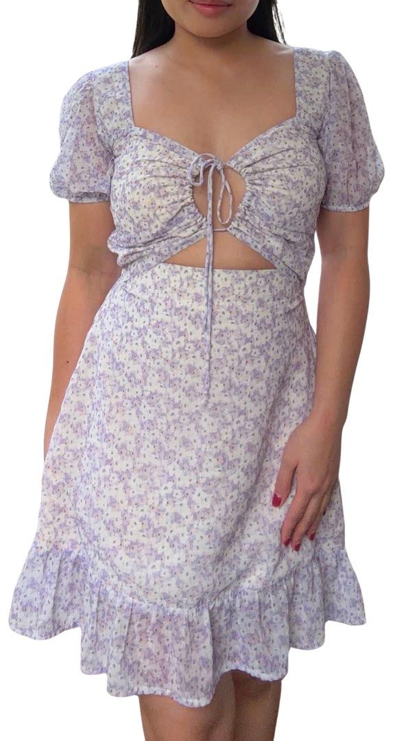 Sweetheart-style mini dress (Category: Dresses) located in Iloilo. Submitted by cyramiisu (Listing ID 1459749875, Image 1). Description: Light, feminine mini dress featuring a delicate floral print and trendy cutout details.