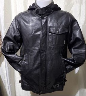 (Category: ) located in . Submitted by thriftrot (Listing ID 1459898724, Image 1). Description: .