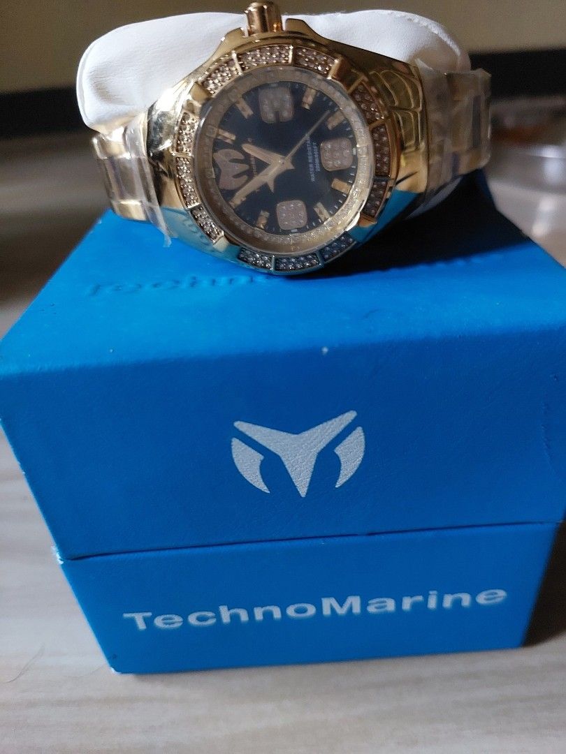 Techno marine (Category: Luxury Watches) located in Manila. Submitted by kristinera72772 (Listing ID 1459780629, Image 1). Description: .