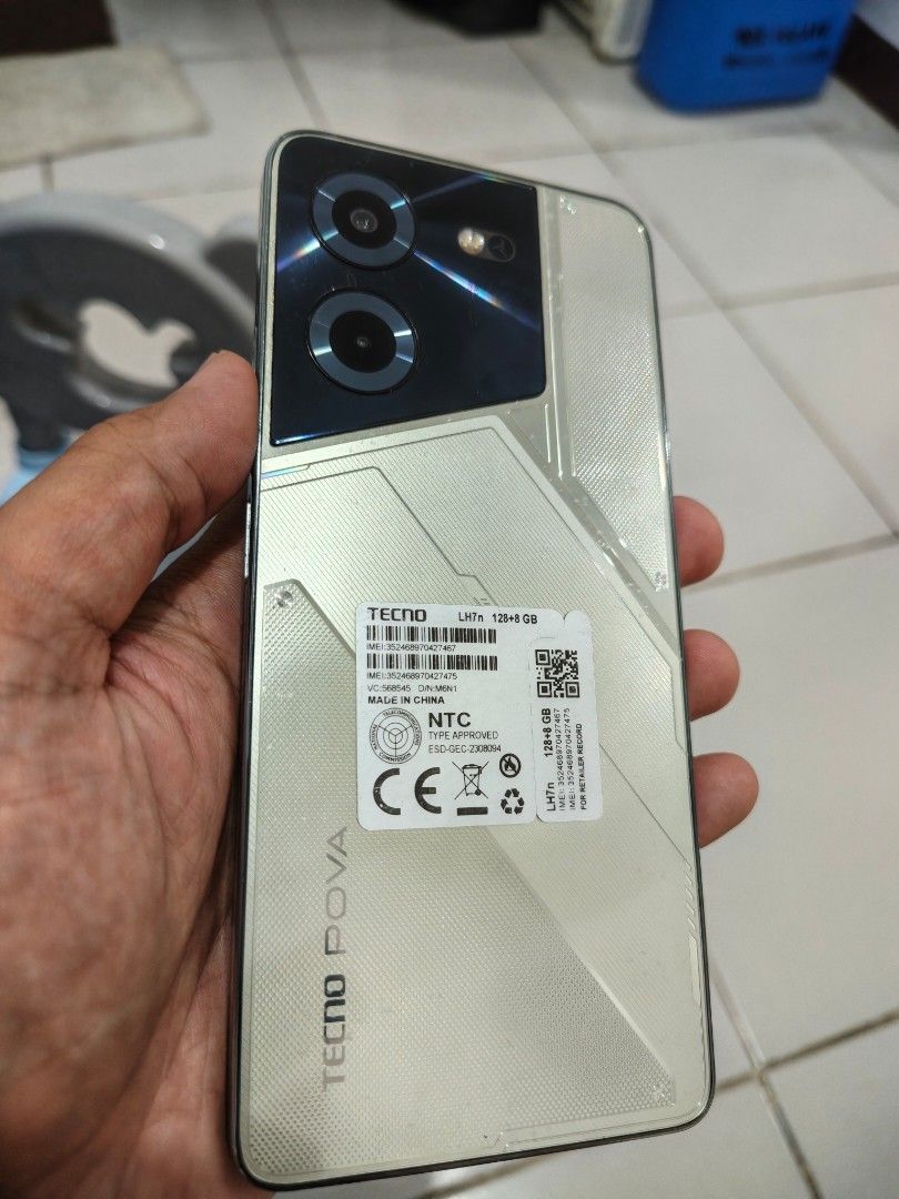 Techno Pova 5 (Category: Android Others) located in Pasig City. Submitted by ethan202 (Listing ID 1459811079, Image 2). Description: Techno Pova 5 color: silver internal storage: 128gb ram: 8gb +5gb (virtual) no defects or any issue reset and test all you want upon meetup rfs: back-up phone only inclusion unit, charger, box, sim eject pin.