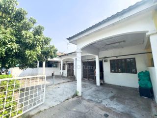 (Category: ) located in . Submitted by mudah839490 (Listing ID 1459876749, Image 1). Description: .
