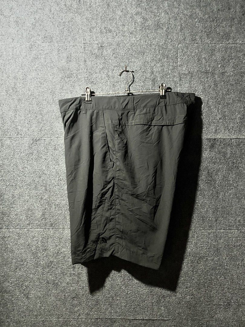 THE NORTH FACE HIKING SHORTS (Category: Shorts) located in Naga. Submitted by goodfinds_only.v1 (Listing ID 1459708724, Image 3). Description: FOR SALE -THE NORTH FACE HIKING SHORTS SIZE:LARGE MEASUREMENTS WAISTLINE:36 INCHES LENGTH:20 INCHES COLOR RATE:10/10 EXCELLENT CONDITION NO FLAWS DM ME TO PURCHASE! LOCATION:NAGA CITY BICOL.