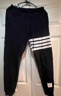 (Category: ) located in . Submitted by knsclothingapparel_2025 (Listing ID 1459818418, Image 1). Description: .