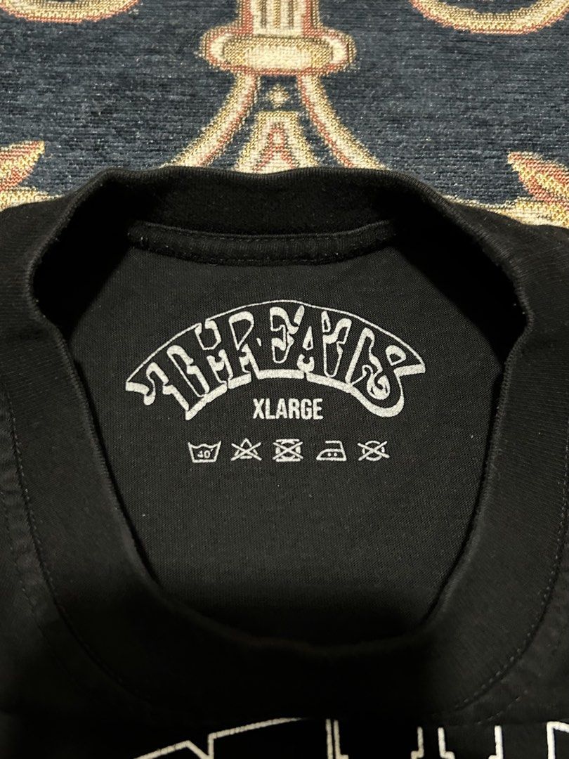 Threats ‘Totally Notorius’ Tee (Category: Tshirts & Polo Shirts ) located in Manila. Submitted by blessed.drei (Listing ID 1459816867, Image 2). Description: Excellent Condition Width : 21 Length : 28 ₱500 + Shipping 📍 Manila .