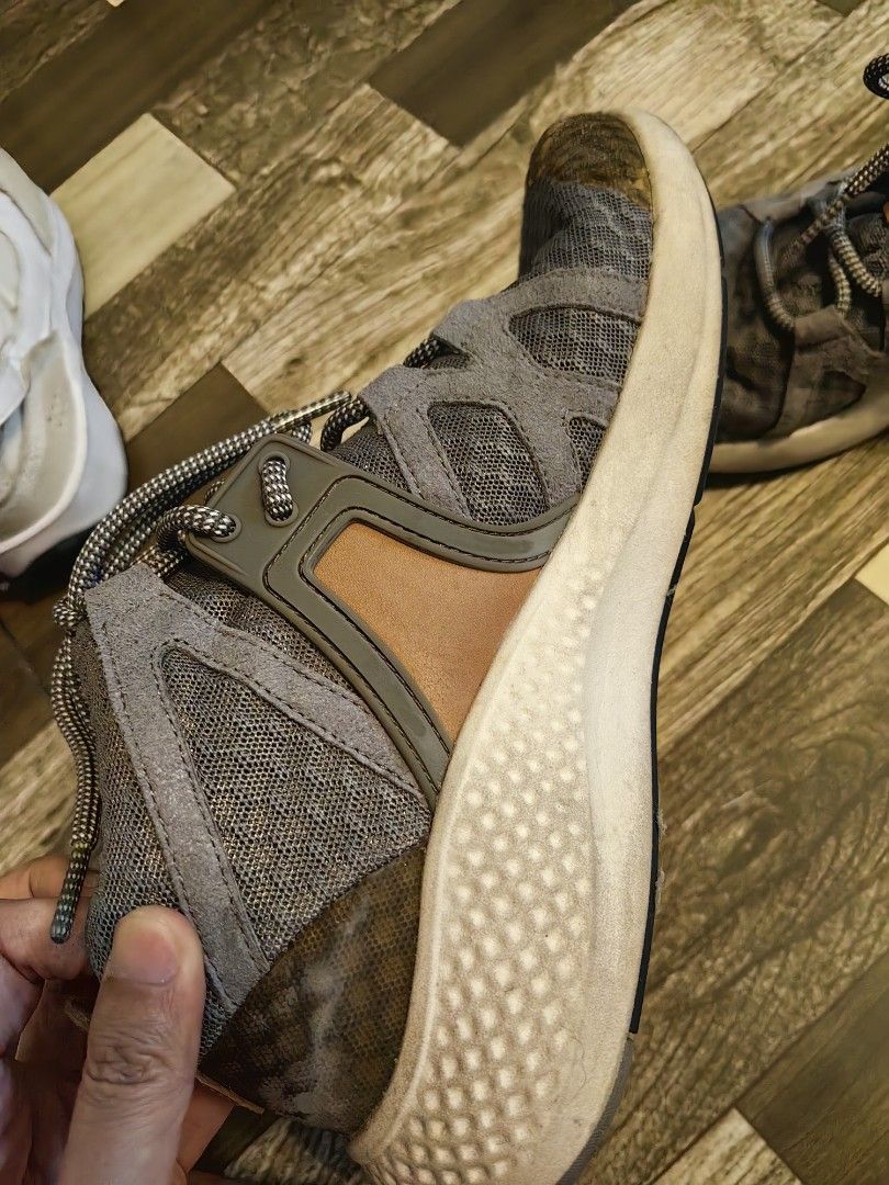 Timberland Aerocore Energy System Sneakers (Category: Sneakers) located in Cavite. Submitted by klosetnijuan (Listing ID 1459784894, Image 2). Description: Timberland sneakers with Aerocore Energy System. Grey mesh and brown accents. Laces are intact. Soles show some wear and dirt. Good for everyday wear or light activities. Ready for a new owner. Only needs cleaning. .