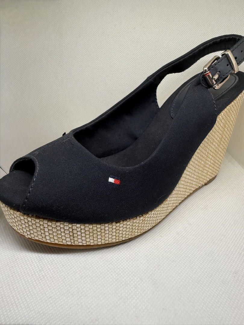 Tommy Hilfiger Wedge Sandals (Category: Wedges) located in Manila. Submitted by wildriver_291bde (Listing ID 1459889503, Image 2). Description: 👡 TOMMY HILFIGER WEDGE SANDALS Original price: £85 💰 Selling for ₱5,500 only • Used once • Size: EU 38 | UK 5 | US 7.5 • Excellent condition.