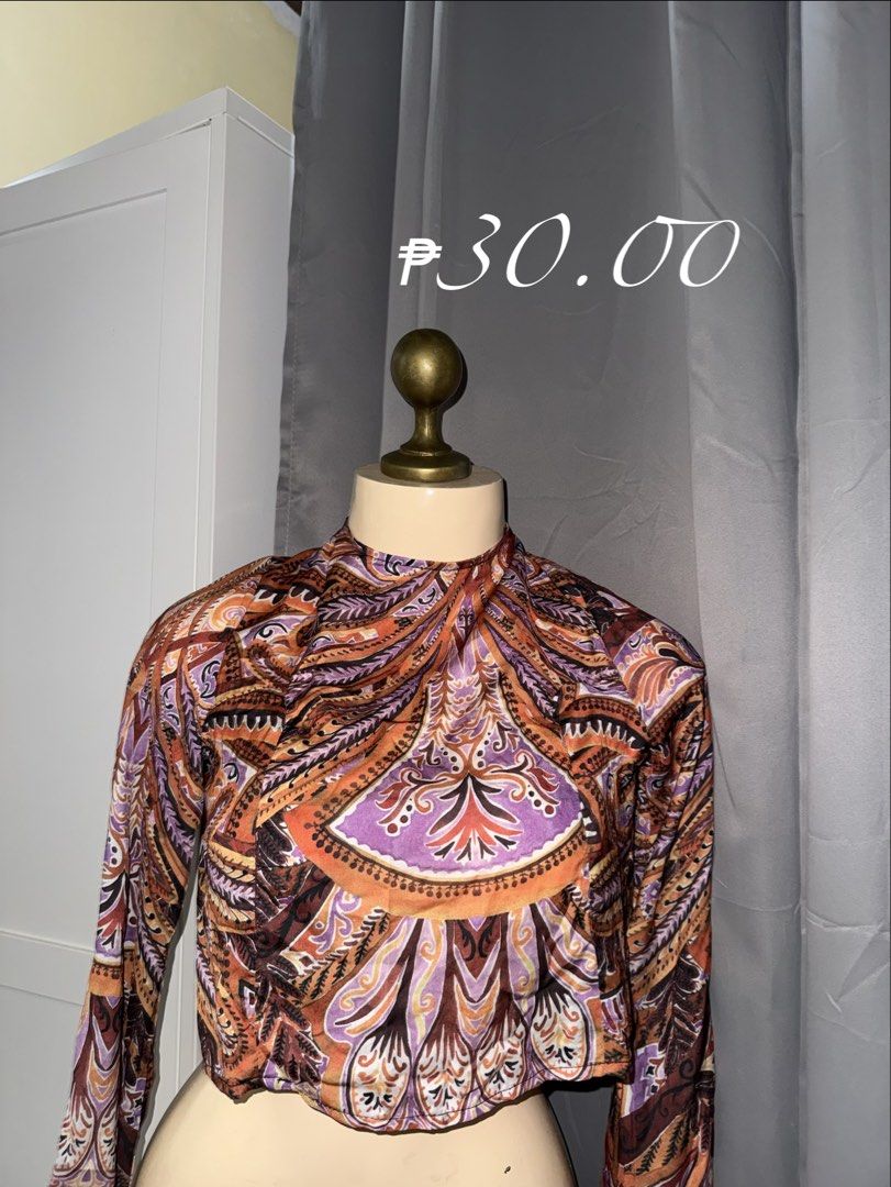 Tops (Category: Others Tops) located in Caloocan City. Submitted by swiftbear.60ad90 (Listing ID 1459784937, Image 3). Description: Price already indicated each photo.