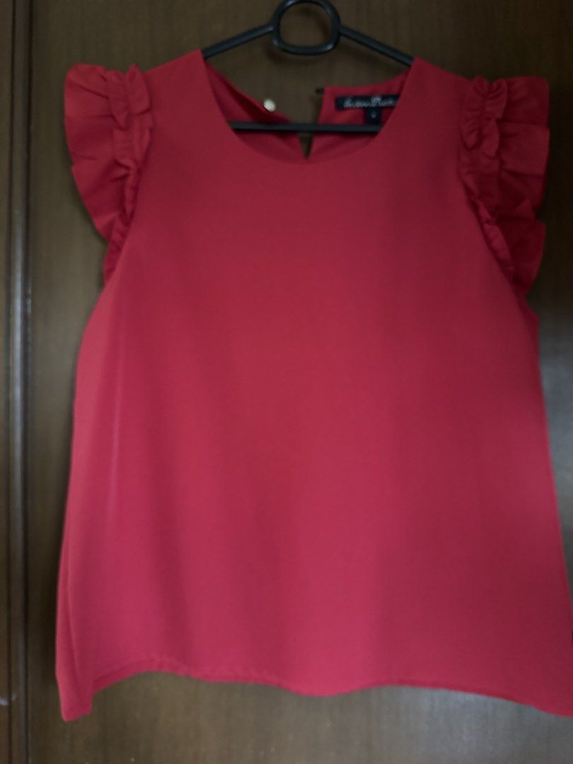 Tops 100 each size M (Category: Blouses) located in Muntinlupa City. Submitted by tinry (Listing ID 1459770826, Image 2). Description: .