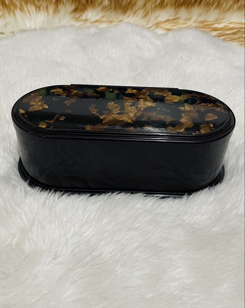 tortoiseshell marbled pattern jewelry music box (Category: Accessory Holder, Box & Organizers) located in Quezon City. Submitted by sissymissy1527 (Listing ID 1459697829, Image 2). Description: Music working (music name-unknown) .