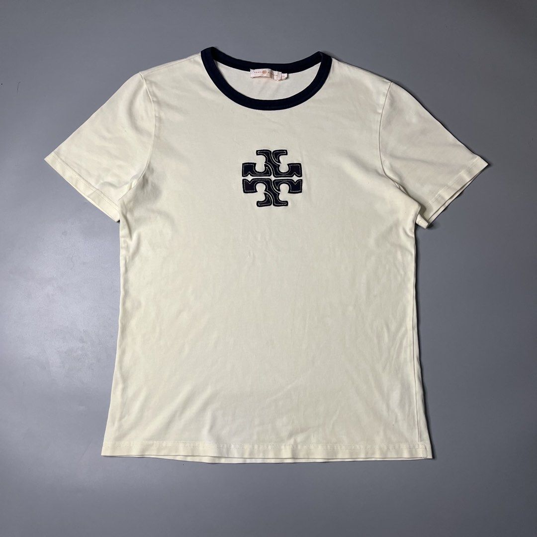 TORY BURCH (Category: Shirts) located in Manila. Submitted by aaaaaahhhhhh (Listing ID 1459831863, Image 1). Description: Large 19W 26L Minimal fadings (Logo), Need wash Lalamove or J&t Express + Shipping fee.