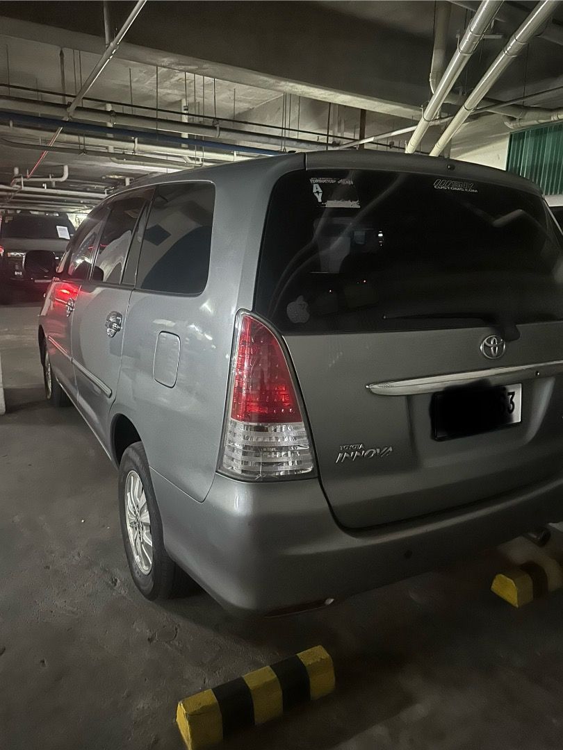 Toyota Innova (Category: Used Cars) located in Quezon City. Submitted by gentlewoman_03 (Listing ID 1459835509, Image 1). Description: 2009 Toyota Innova G 2.5L M/T Diesel Manual transmission G Variant (Top-Tier) Cold dual aircon Complete original papers First Owner Registered until March 2027 In very Good Condition All lights working No engine issue Issue: Minor Scratches Selling Price: 350,000 📍Location: Quezon City Area For Inquiries: Please 