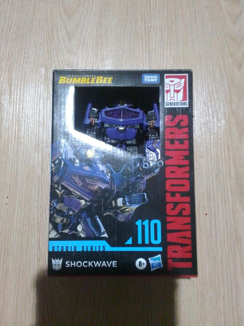 Transformers Studio Series 110 BB Shockwave (Category: Figurines & Statues) located in Manila. Submitted by zenfish.8a8bb6 (Listing ID 1459832108, Image 1). Description: Selling Transformers Studio Series 110 Shockwave (Bumblebee) Description - original made from Hasbro - good condition, unopened box - accessories: fusion cannon (original) and hose - no damaged and issue with box and instructions what you see is what you get PAYMENT MODE: GCASH, 
