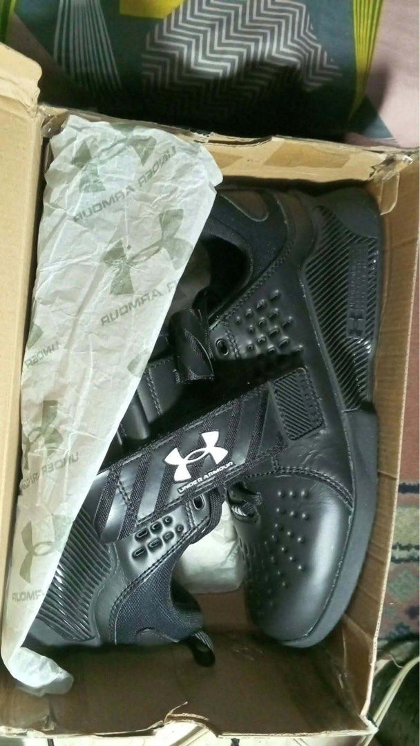 Under Armour Black Training Shoes (Category: Sneakers) located in Mandaluyong City. Submitted by wisetree-c831db (Listing ID 1459840530, Image 1). Description: - Brand: Under Armour - Color: Black - Type: Training Shoes - Size: Men's 8.5 / Women's 10 - Condition: Great for workouts - Includes: Original box - Origin: Made in Vietnam.