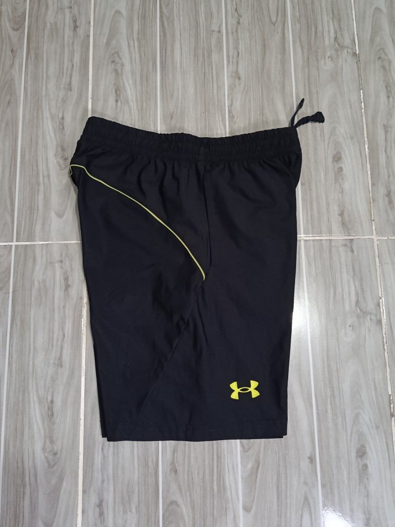 UNDER ARMOUR DRIFIT SHORT (freeshipping) (Category: Activewear) located in Quezon City. Submitted by gyl-stop (Listing ID 1459762886, Image 2). Description: free shipping 25-30 x 16.5 excellent condi cr: 9.8/10 issue: none.