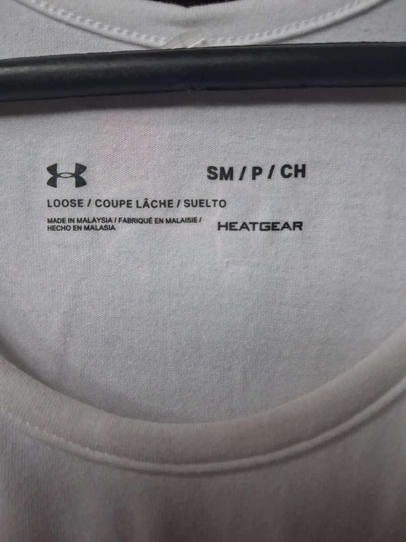UNDER ARMOUR SLEEVE LESS (Category: Sleeveless) located in Paranaque City. Submitted by dennis_580 (Listing ID 1459718821, Image 2). Description: UNDER ARMOUR SLEEVE LESS BRANDNEW CONDITION SMALL PM.