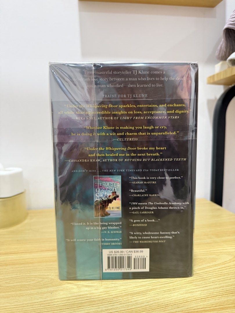 Under the Whispering Door by TJ Klune (Category: Storybooks) located in Toledo. Submitted by alziaron (Listing ID 1459724780, Image 2). Description: 📚 Under the Whispering Door by TJ Klune — ₱750 ✨ Very good condition — well-kept and ready for a new home! 💰 Price: ₱750 📲 Payment: Payment first via GCash / Maya / GoTyme 📦 Shipping: Buyer shoulders the shipping fee via J&T Express. 📌 Please see photos for the actual condition of the book. Firs