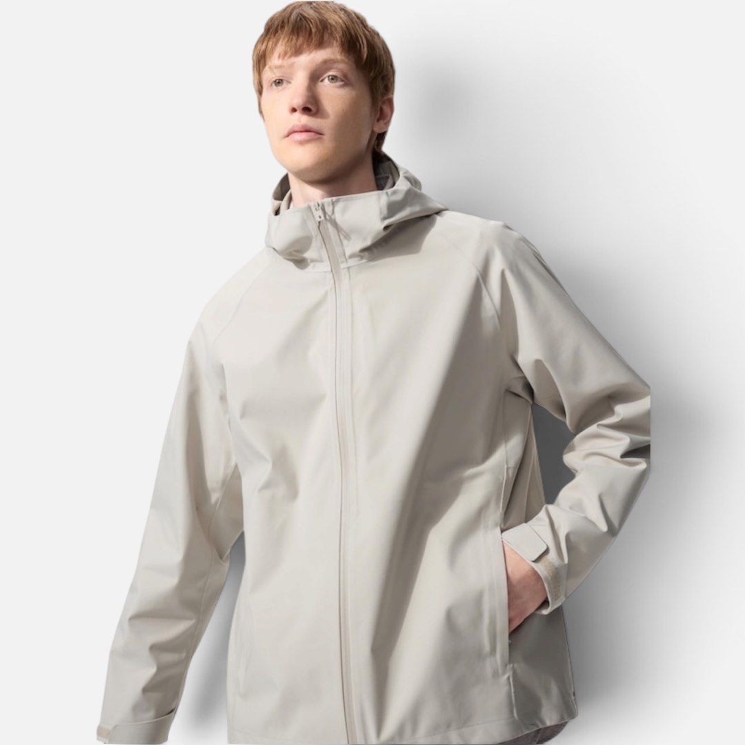 Uniqlo - Blocktech Parka 3D Cut in Natural (Category: Coats, Jackets and Outerwear) located in Los Banos. Submitted by declutterking (Listing ID 1459892279, Image 1). Description: Size Small on tag • Contouring, high-performance fabric is windproof, water resistant and water breathable. • Water-repellent tape at the front fastener keeps moisture out. • The 3D cut provides ample movement around the shoulders. Dimensions: 21.5" chest 26" length 28.