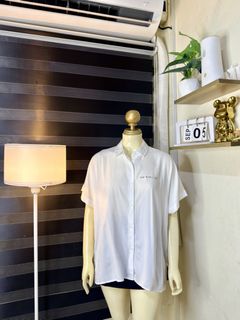 (Category: ) located in . Submitted by nicolaiscloset (Listing ID 1459743168, Image 1). Description: .